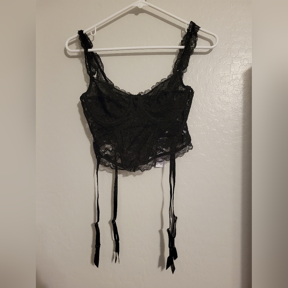 NWT | Lace Corset | Black | Size Medium